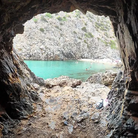 Sardinia's House Wifi Sea Hills And Mining History غونيسا